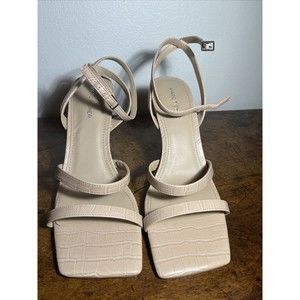 Marc Fisher Nude Strappy Sandal Heels Size 10